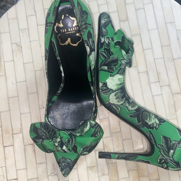 Ted Baker London - Picture 2 of 12